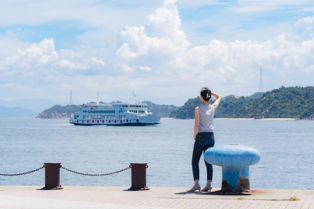スロータイムを感じながら宇野港を散策。